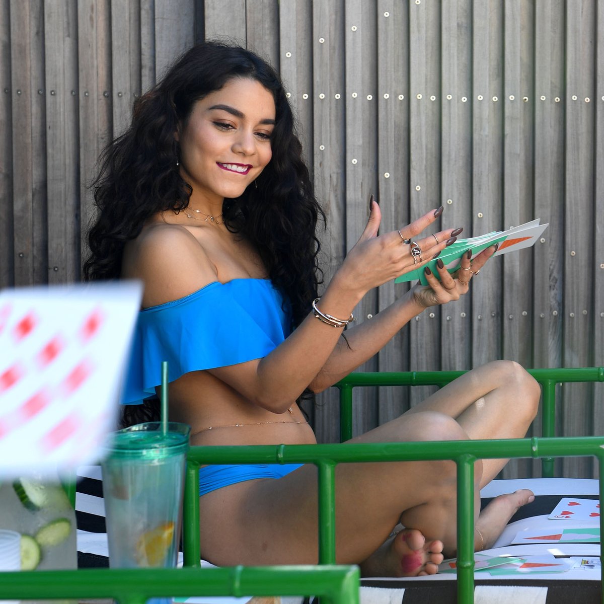 Vanessa Hudgens Archive tweet media