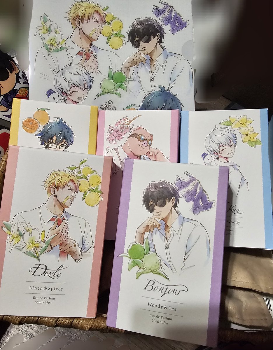 SilkyRain tweet media