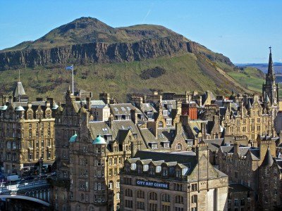 euro_tour's tweet image. 🇬🇧イギリスが誇る歴史・文芸・幽霊の町「エディンバラ✨」（All About）　多彩な顔を持つイギリスの世界遺産「エディンバラの旧市街と新市街」の歴史や名所をご紹介！ #エディンバラ #Edinburgh
👉allabout.co.jp/gm/gc/471034/
➡エディンバラのホテル：euro-tour.co.jp/luxury-hotel/e…