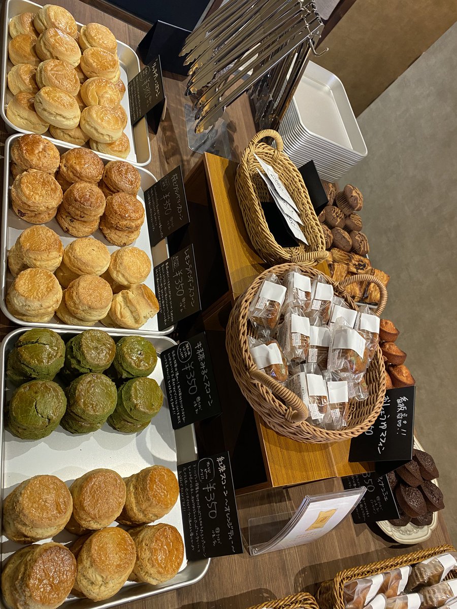 funnybakecafe by BAKESHOPAIKA tweet media