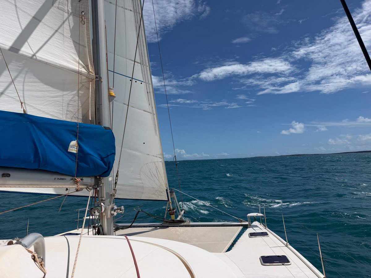 galumay's tweet image. Approaching Shark Alley.
#boatlife #Eostre