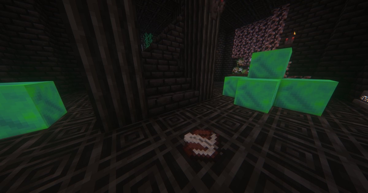NoctusSMP's tweet photo. 🧪🦌🦠🕷️🌹 https://t.co/nqE4FIwekU