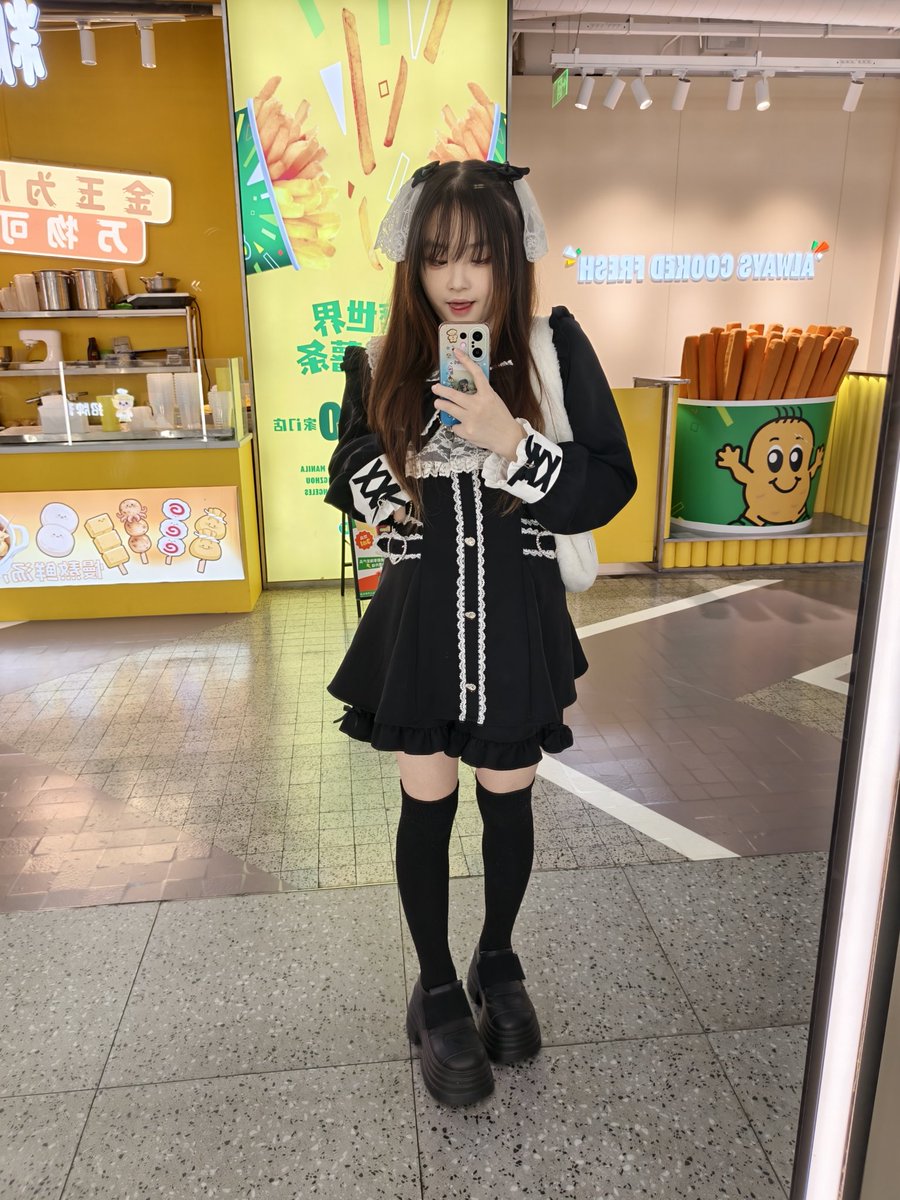 不是冰 tweet media