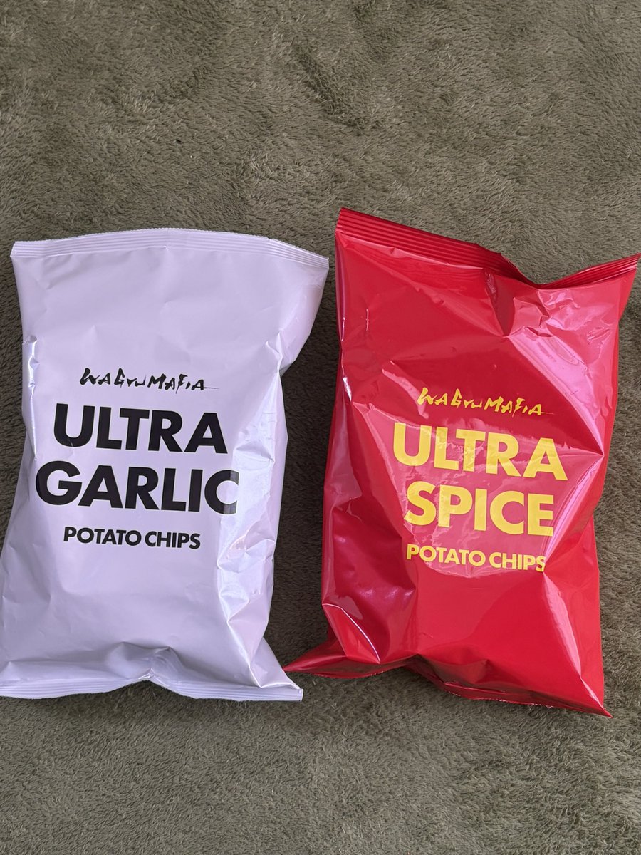 assuzukiis's tweet photo. 今すぐ食べれないけど、ガーリック残り1つ、スパイス残り3つだったんで即購入🍟

食べるのが楽しみで、Netflix"アンチヒーロー"もしくは"爆弾"とでも組み合わせ頂こうかしら😊

@takapon_jp 
@wagyumafia 
#ULTRAGARLIC
#ULTRASPICE https://t.co/m6S3KnQGfa