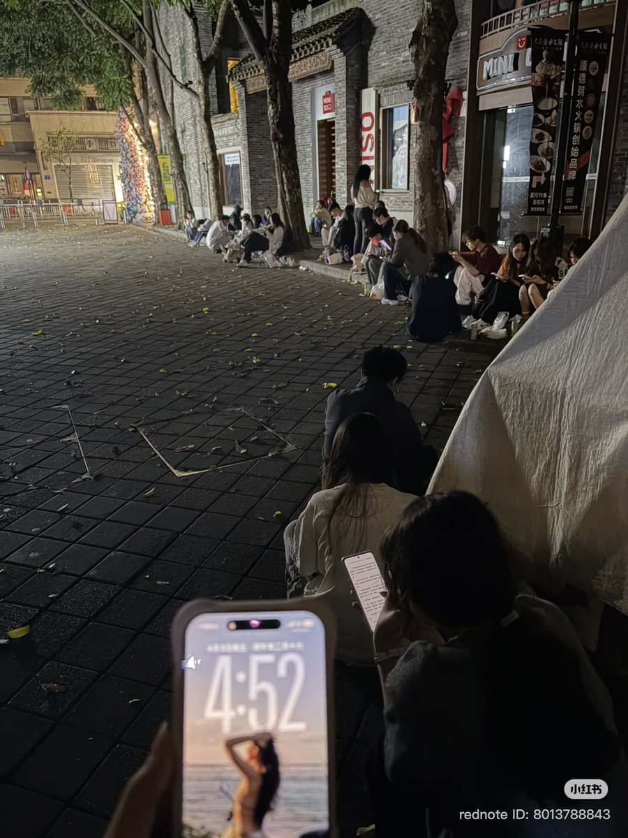 sdington tweet media