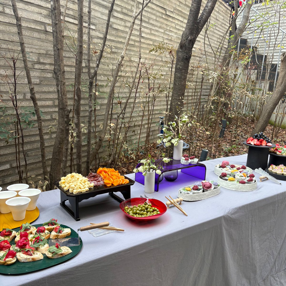 Hyunjung 📚 tweet media