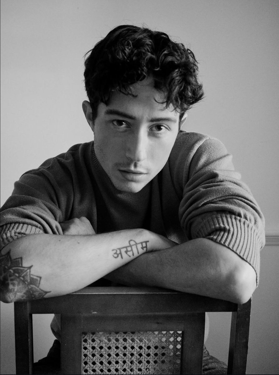 HaitaniWestwood's tweet image. EEEEWWW EEEEEWWW EEEEWWW

CLEANSE YOUR EYES WITH MY HANDSOME CUBAN KING JORDAN GONZALEZ