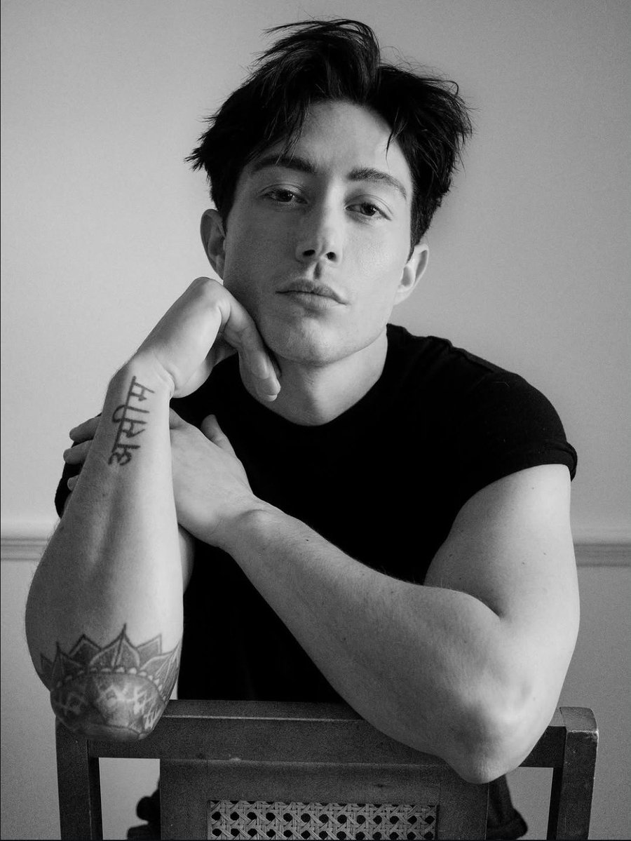 HaitaniWestwood's tweet image. EEEEWWW EEEEEWWW EEEEWWW

CLEANSE YOUR EYES WITH MY HANDSOME CUBAN KING JORDAN GONZALEZ