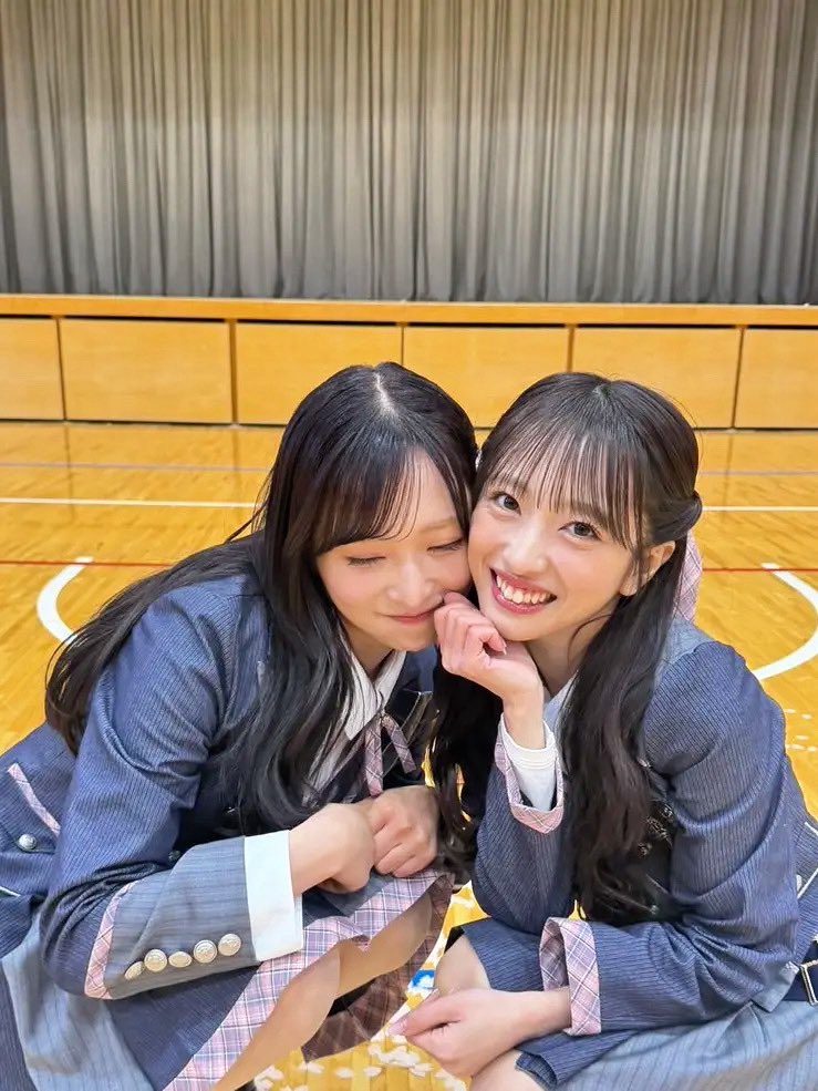 小栗有以 tweet media