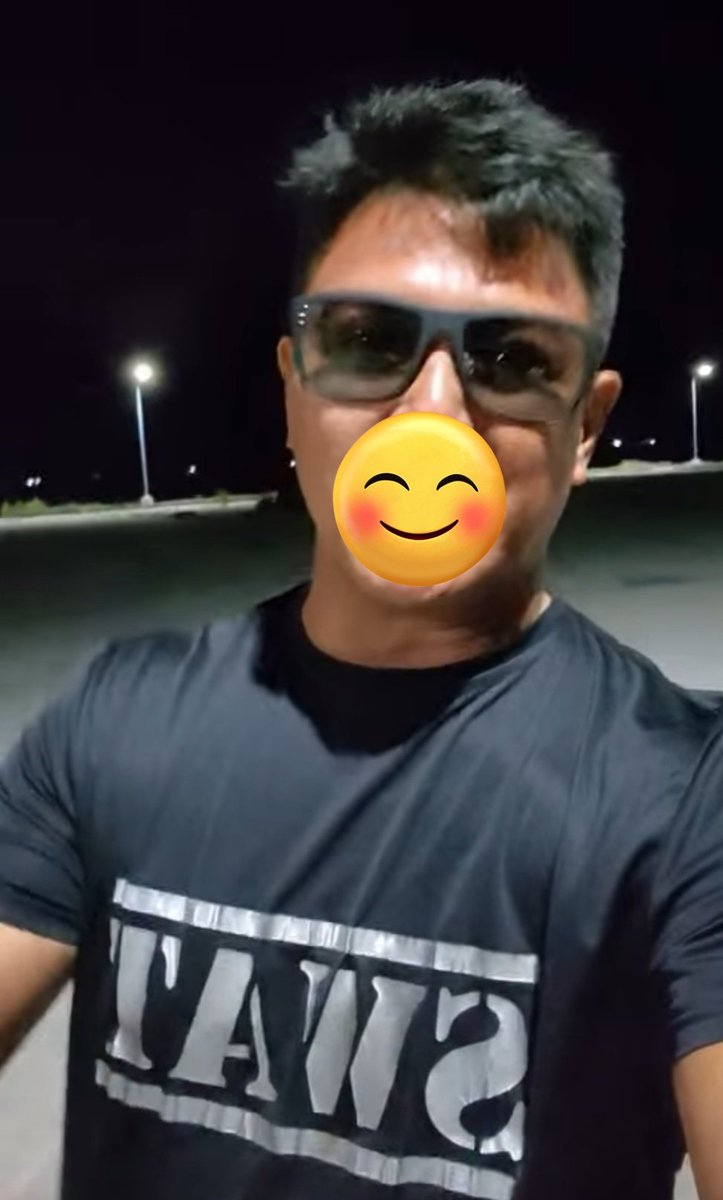 👮‍♂️Commander👮‍♂️ tweet media