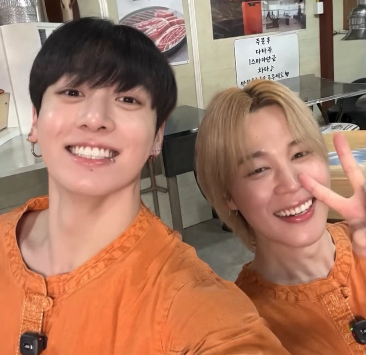 𐦍༘✧ tweet media