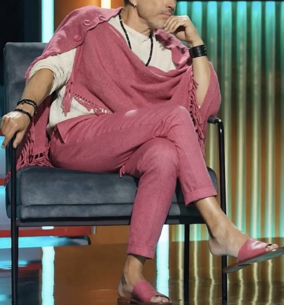 I⃨V⃨E⃨T⃨T⃨E⃨ ❥ tweet media