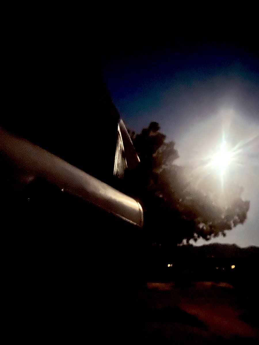 Flawwed1Art's tweet image. A few shots in the dark of the Winnie. The moon was bright and full lighting up the surrounding area. In the stars out here seemed to stack on top of each other over and over again. Night time is beautiful here in Arizona.

#Karvan #Caravan #StarForge