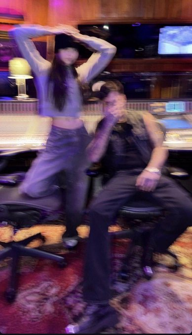DoraPrank's tweet photo. Lisa and Anyma Spotted Together in Recording Studio https://t.co/ba0ciqXCH5