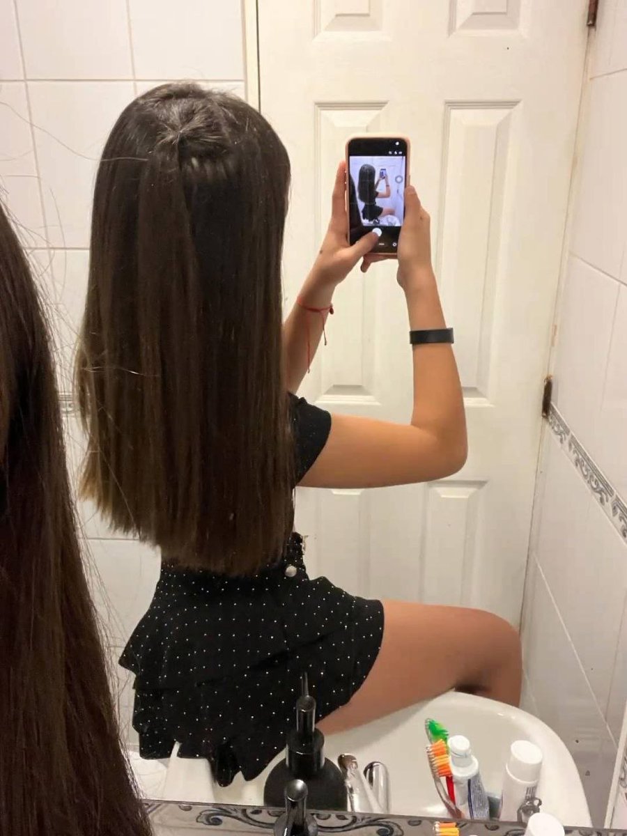 beaaatriz 🥵 tweet media