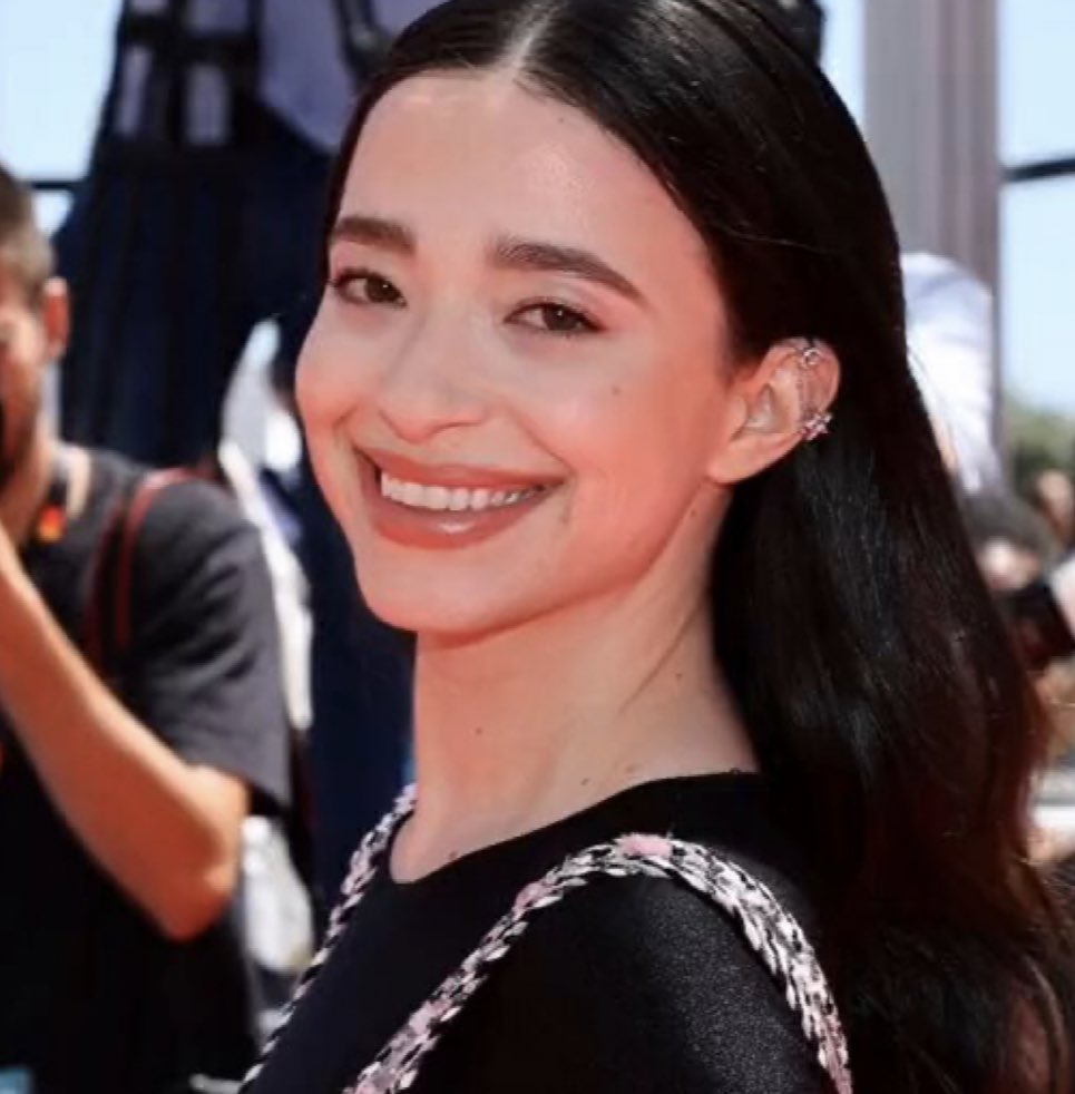 eunana 💋 tweet media