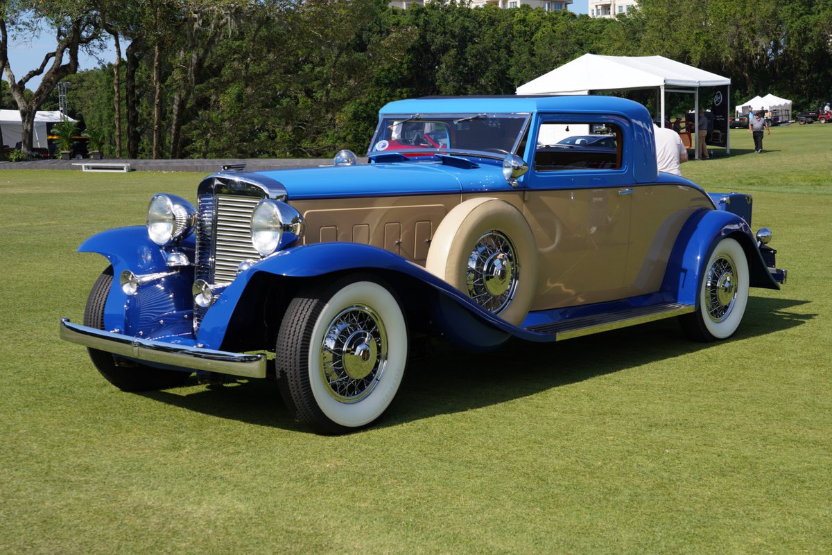 eClassicAutos tweet media