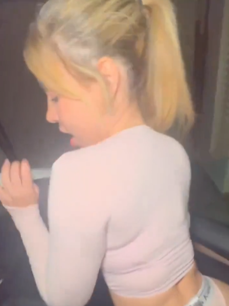 evelyn.cantu03 tweet media