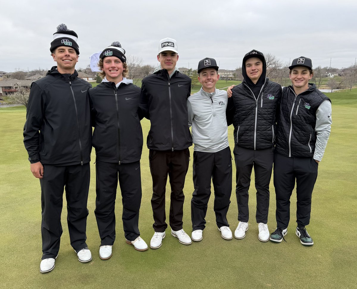 MillardWestGolf's tweet photo. Millard West wins their home varsity dual vs. Millard South 149 to 157.  Individually the Wildcats were led by the trio of John Stanton, Spencer Nielsen, and Jake McCarthy all posting 37.  Great scores in cold conditions.  #MWGT @MWHSactivities https://t.co/z4SWjA24vR