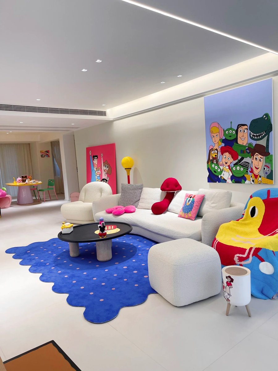 Laura Marie tweet media