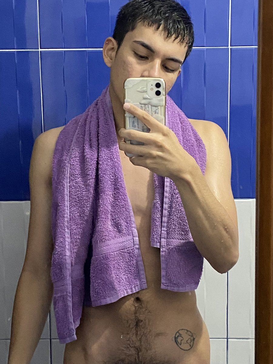 camiapar tweet media