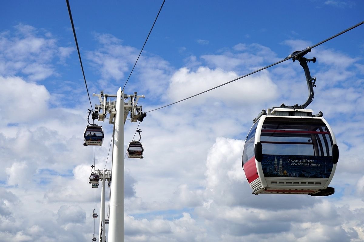 Хангай Базар tweet media