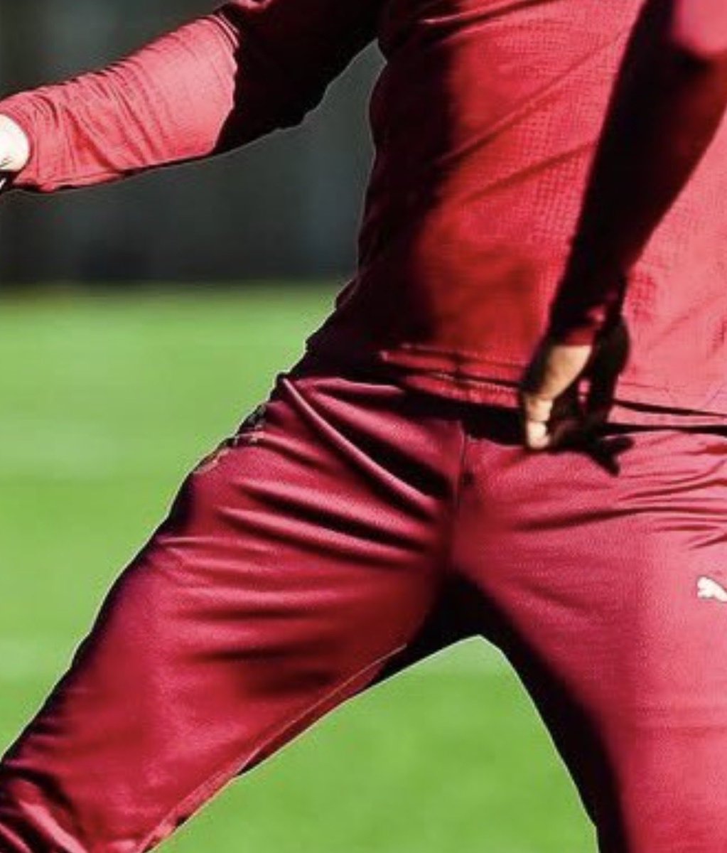 Libertaria1919 tweet media