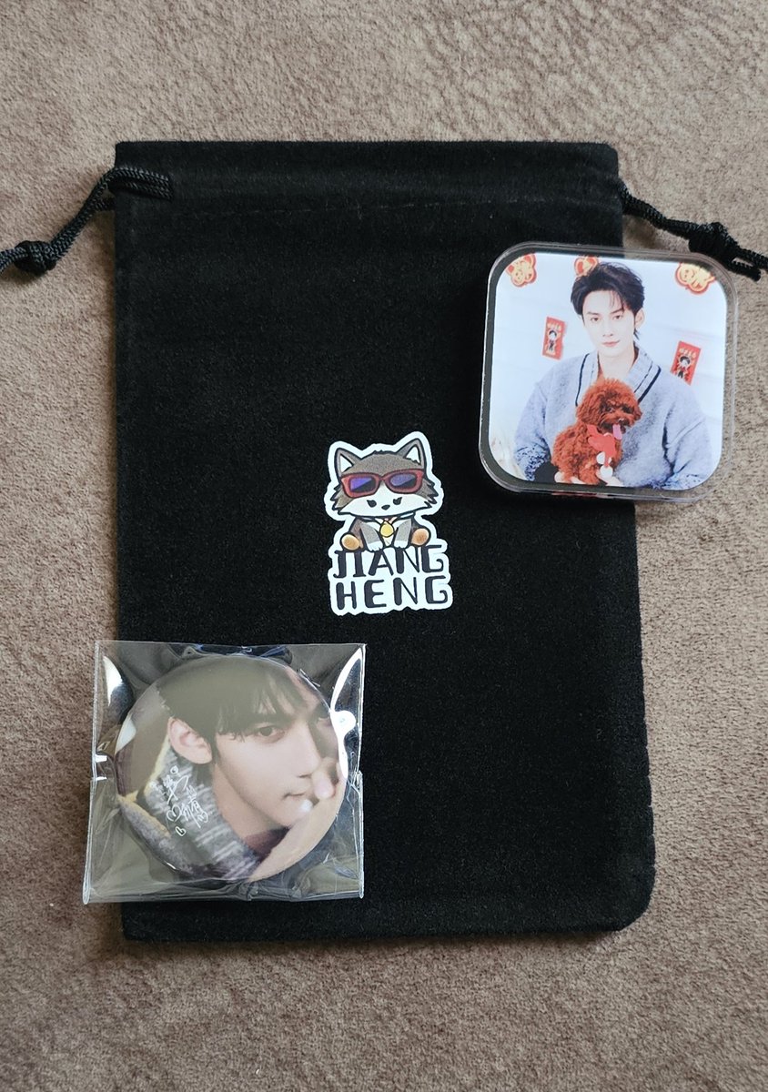 Ployly ❤️Hiro ❤️HuangXing tweet media