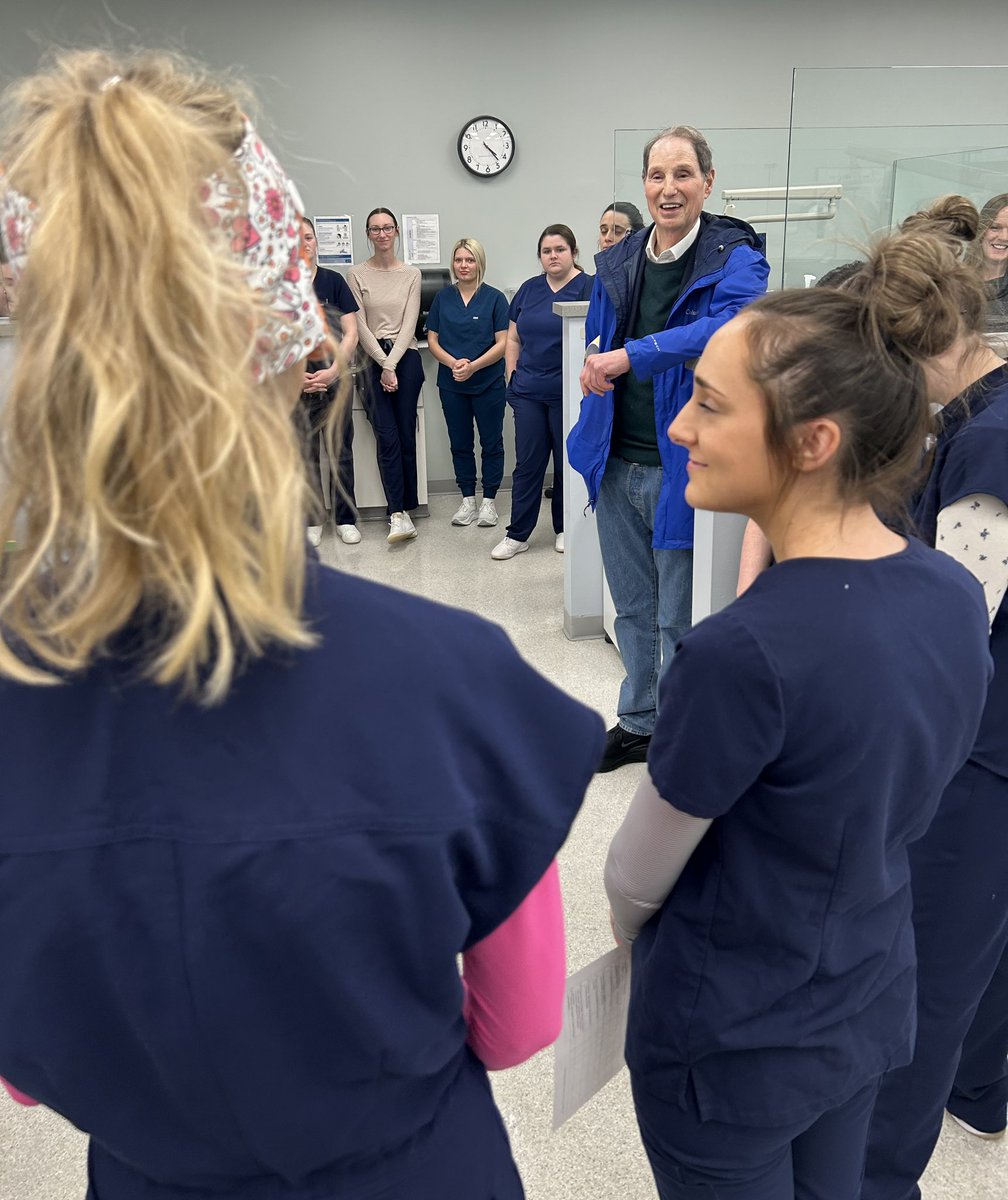 Ron Wyden tweet media