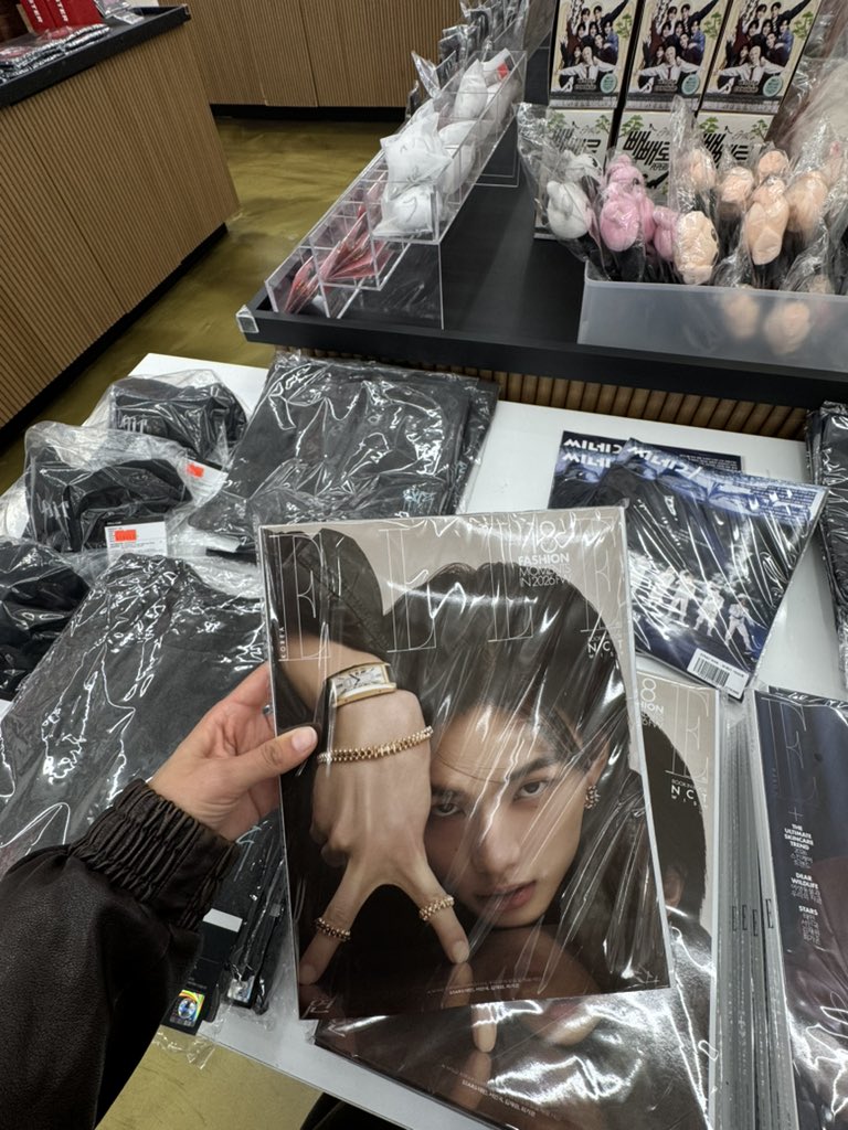 mae 𐙚˙ 🍵🇰🇷 tweet media