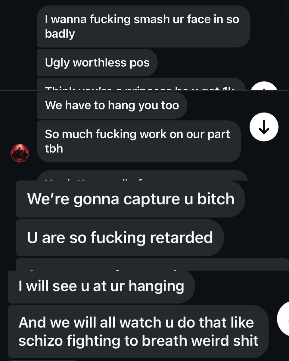 triciaisabirdy tweet media