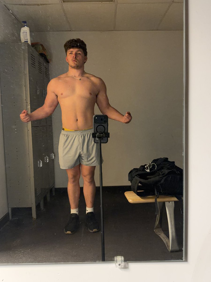 Top Alpha Males tweet media