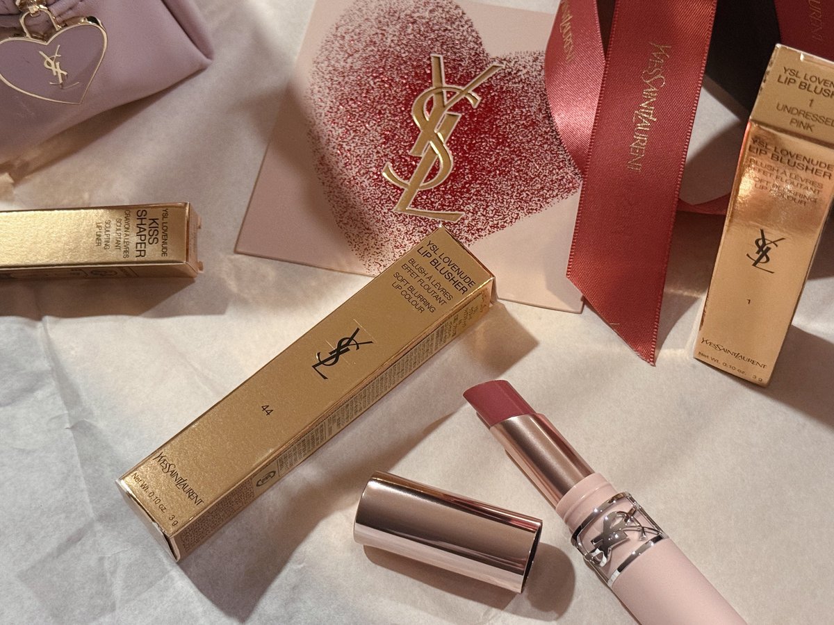 𝑷𝒊𝒏𝒂. tweet media