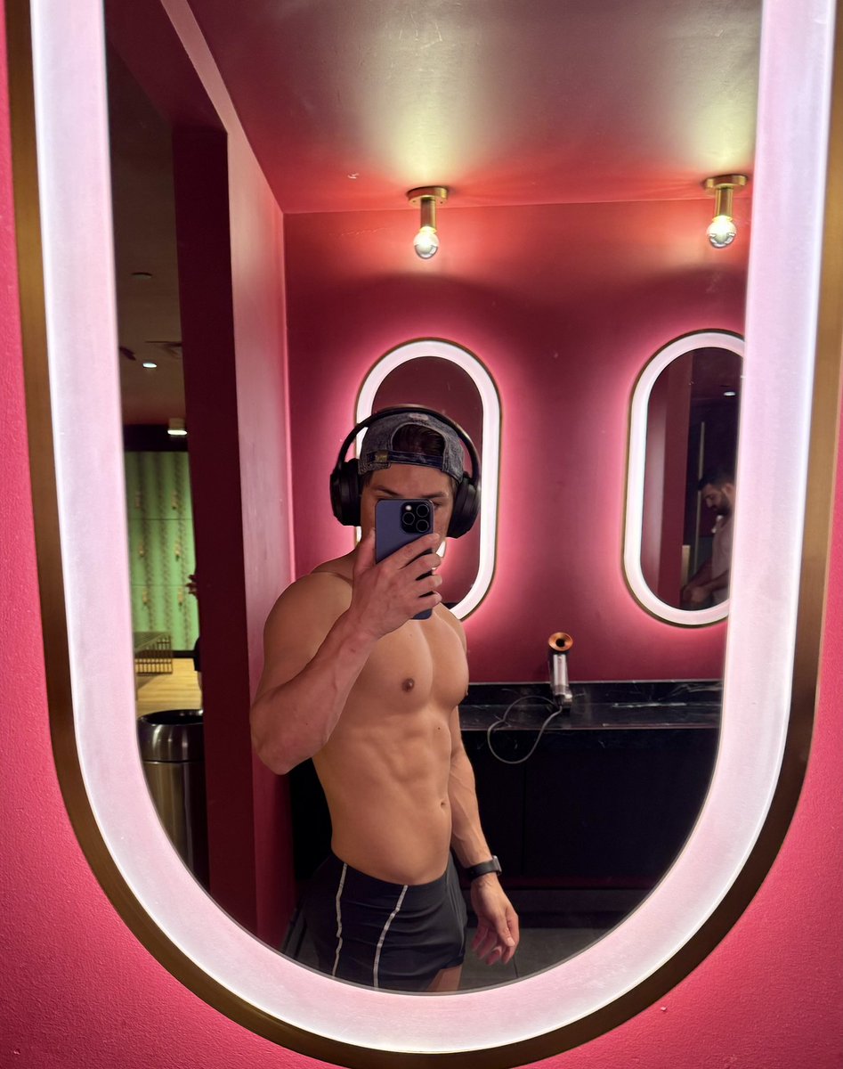 Bubbles 🫧 tweet media