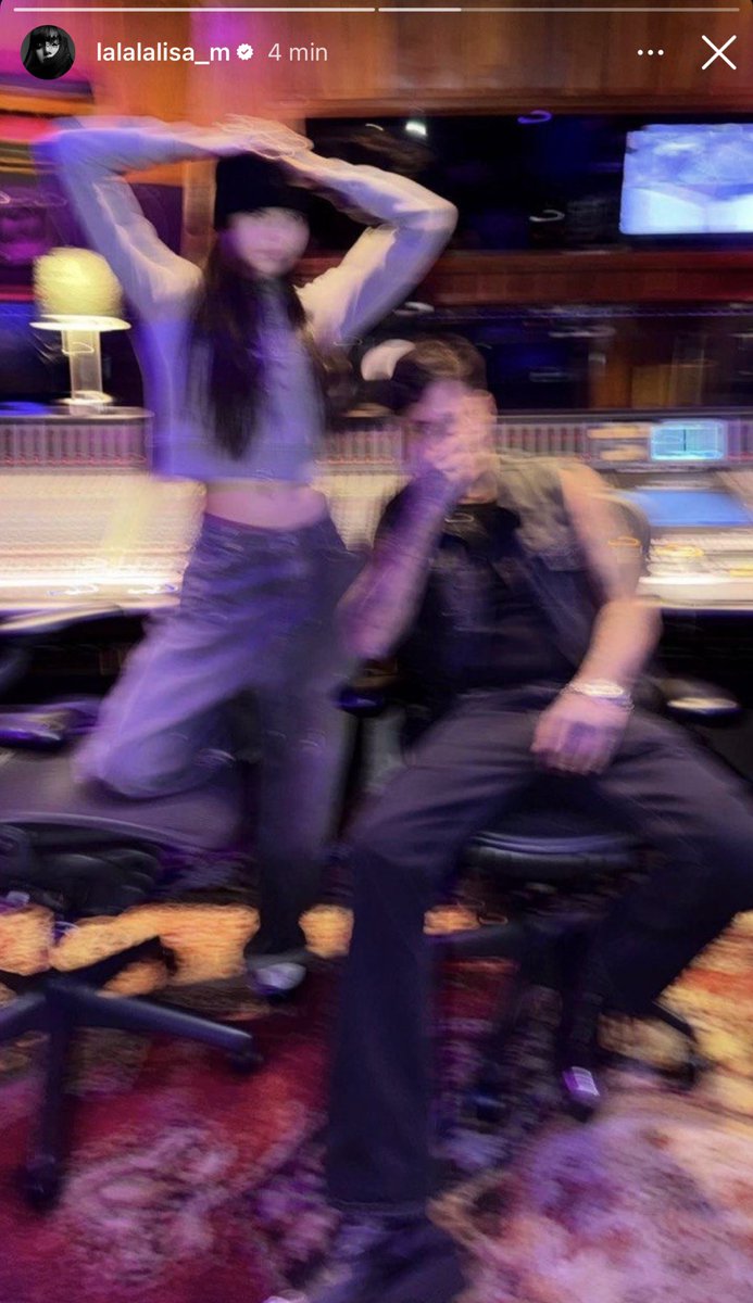 lou🧛‍♀️ tweet media