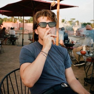 vic 🎱 tweet media