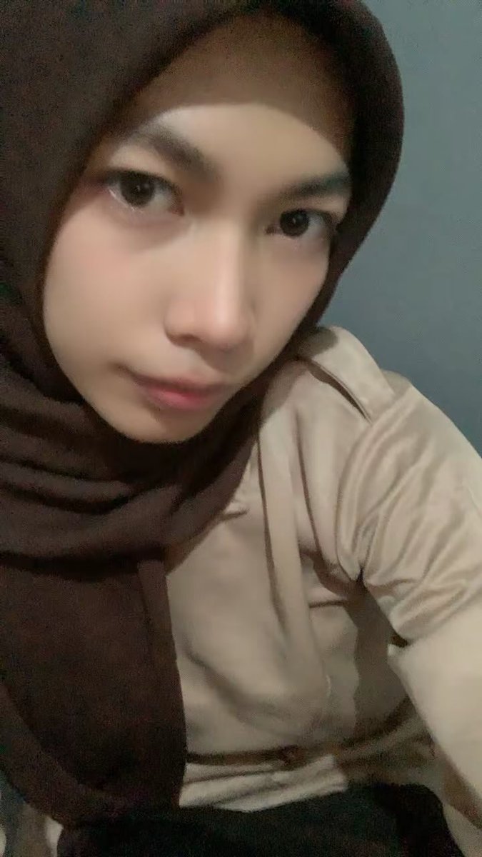 Alya Byla tweet media