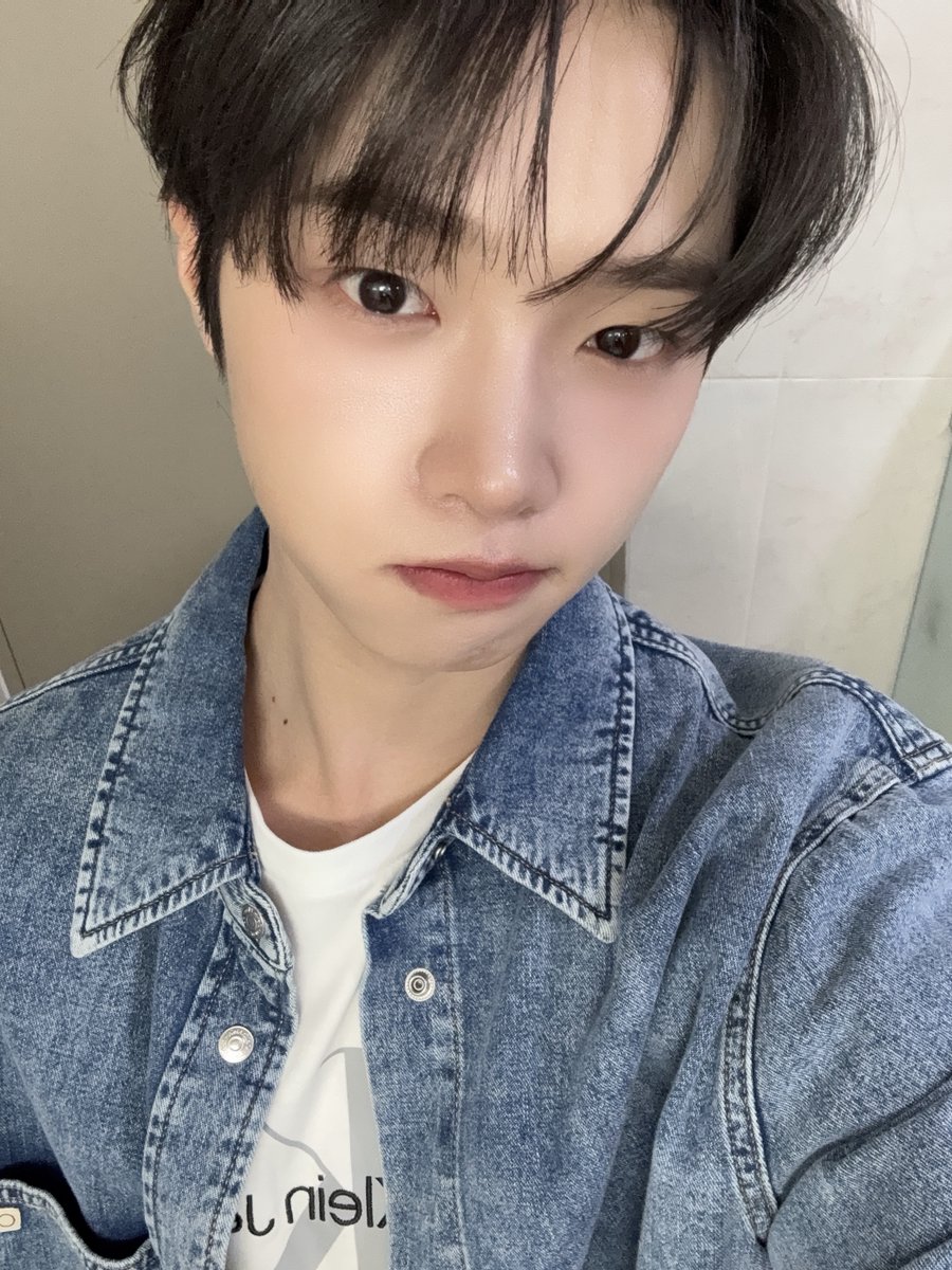 sondongpyo_dsp's tweet image. [⏰]
잠시 후 오후 10시 30분,
MBC FM4U ‘친한친구 방송반'에 동표가 출연합니다🩵

#손동표 #SONDONGPYO
#MBC #친한친구방송반