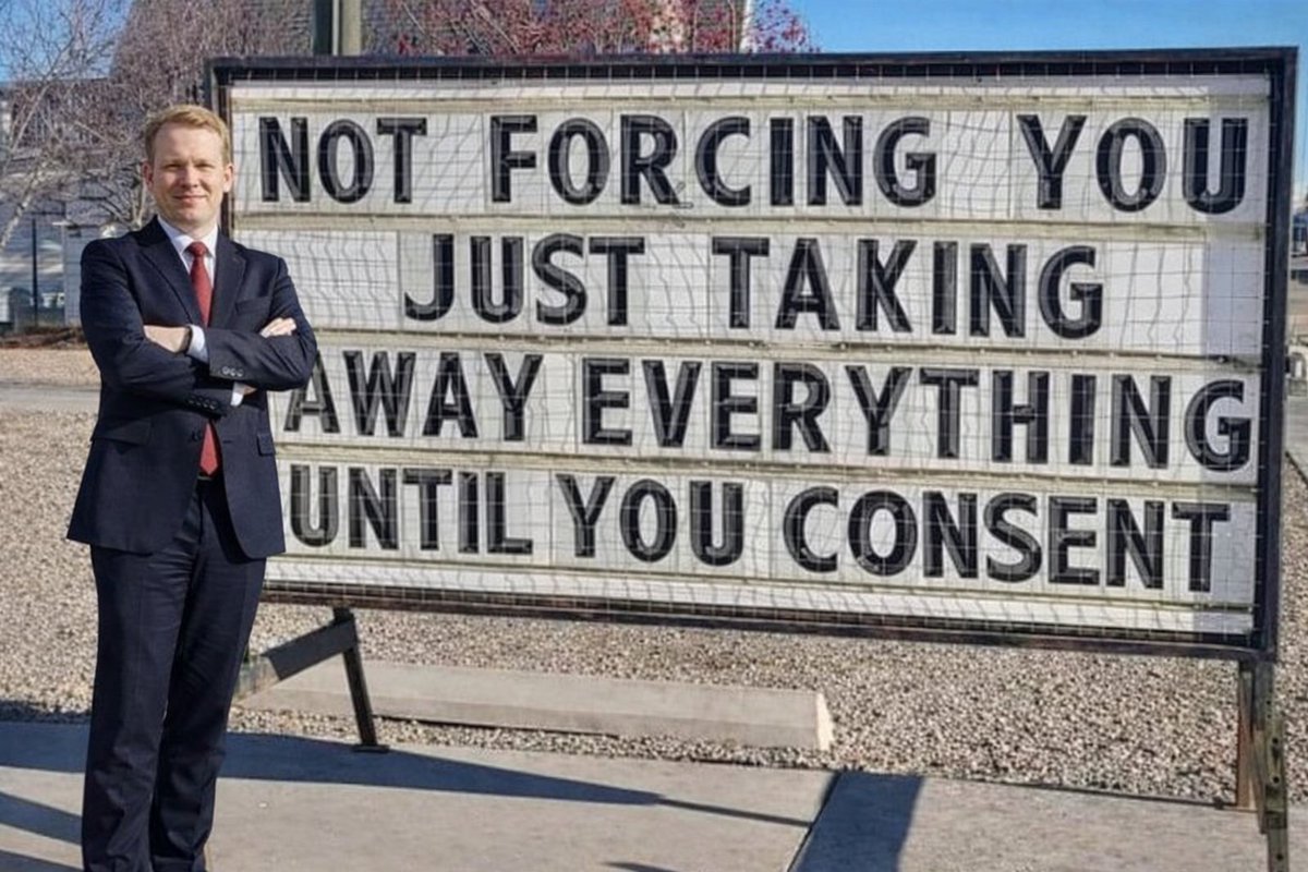 NuZillund tweet media