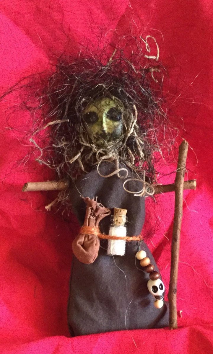 ew, chaewon 🎉 tweet media