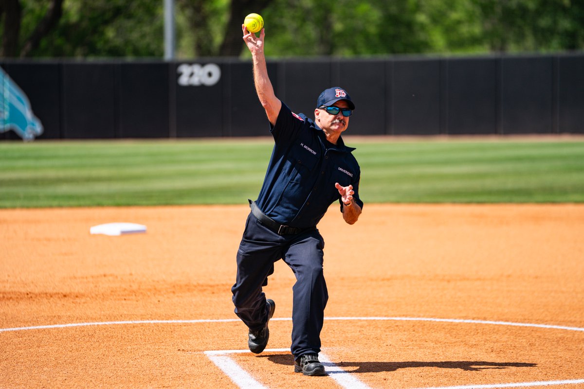 UNT Softball tweet media