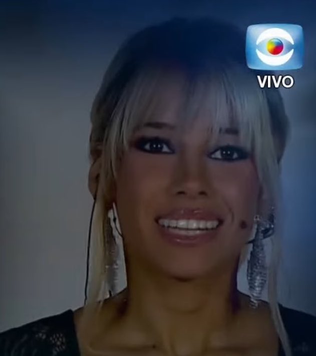 Hola Manu soy yo denuevo 
 #GranHermano