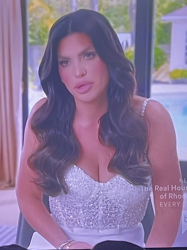 Sarah Says... tweet media