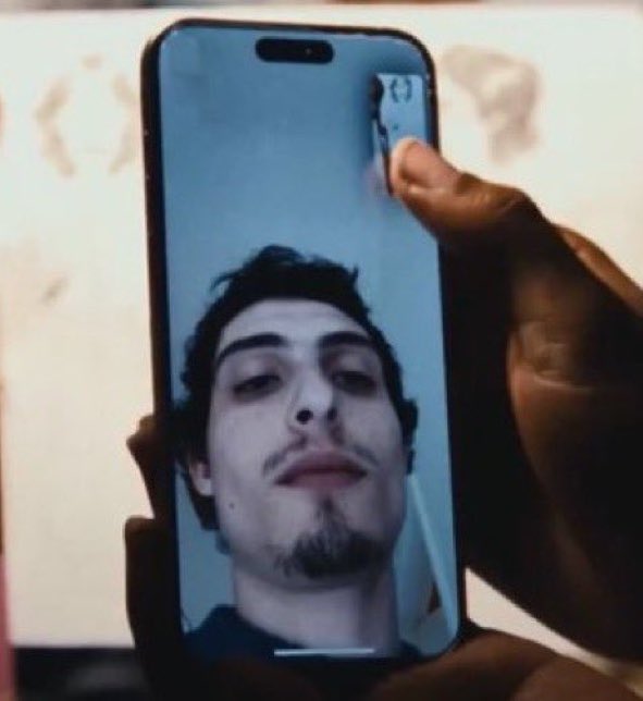 tori 🌸 tweet media