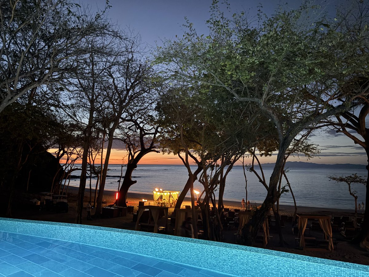 Michael Sweeney tweet media