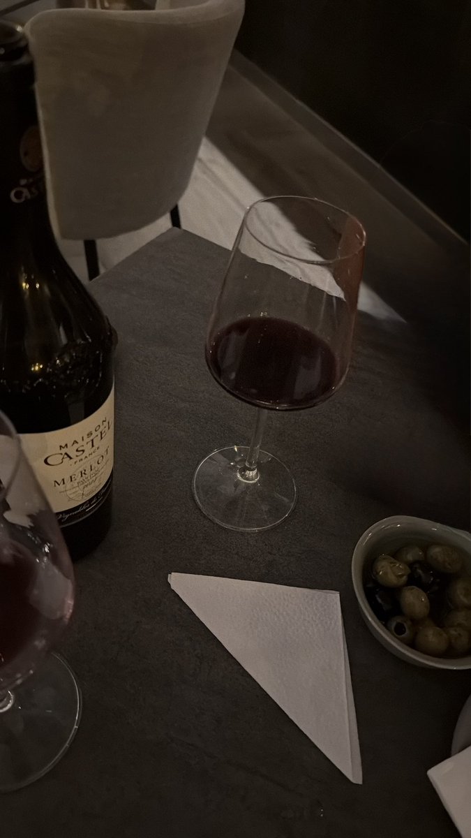 Tio Elmoi.. tweet media