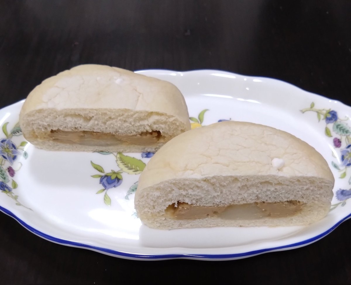 まめこ tweet media