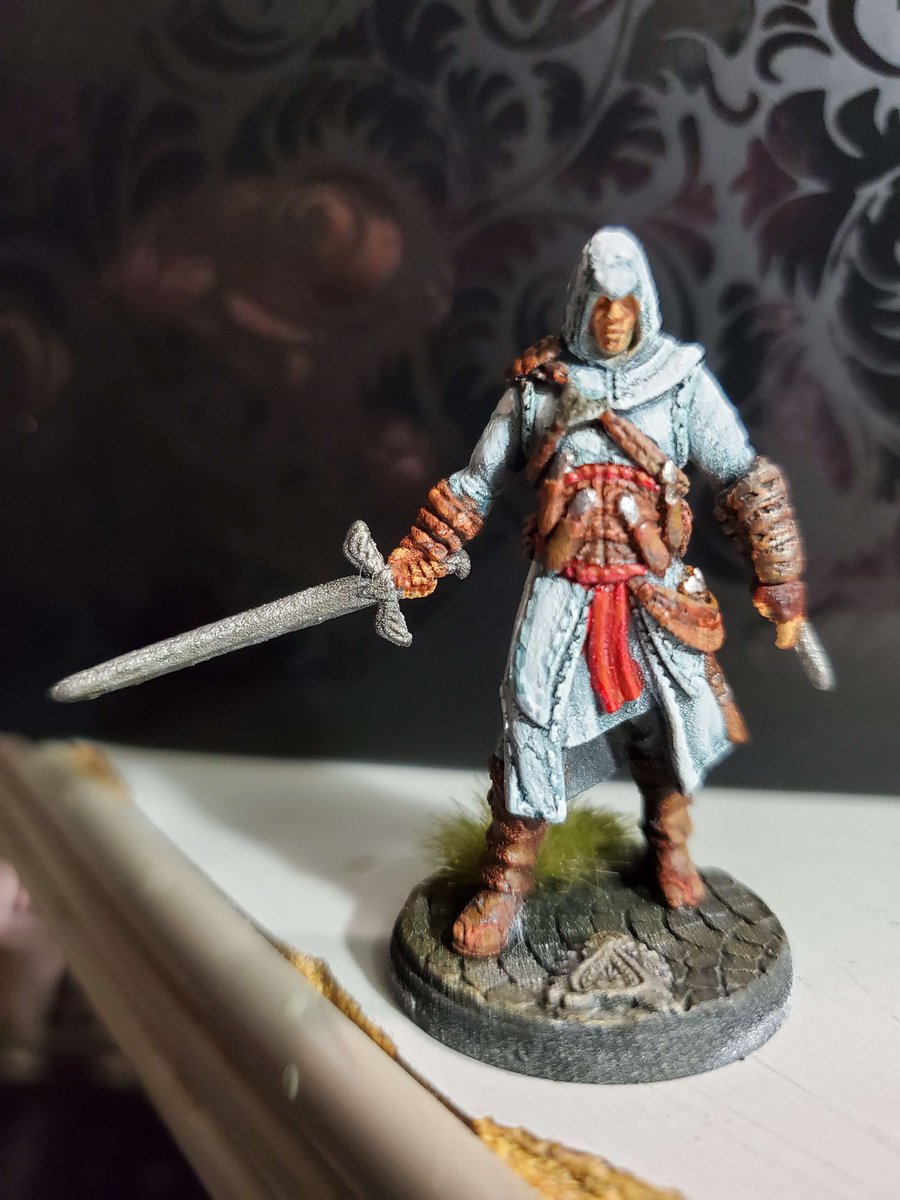 T-Shirted Historian tweet media