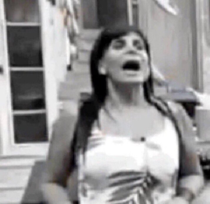 ana paula akgae. tweet media