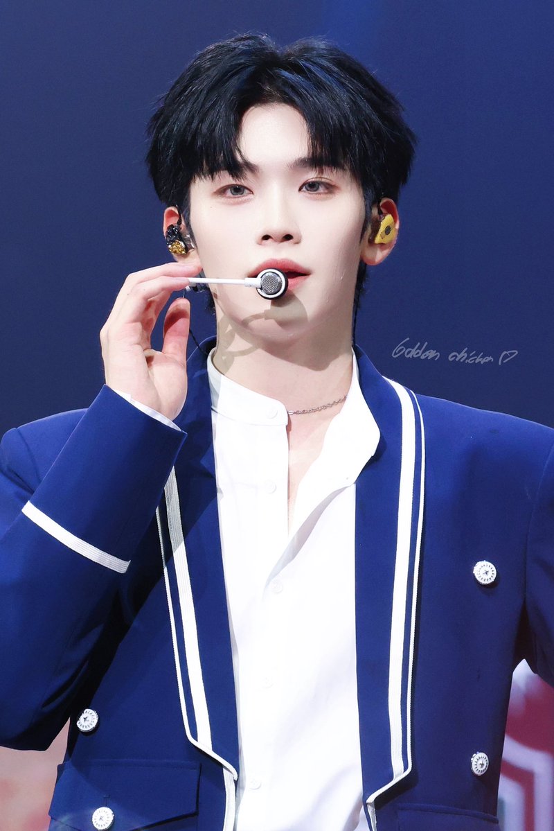 llt🐤🐣🐥 tweet media